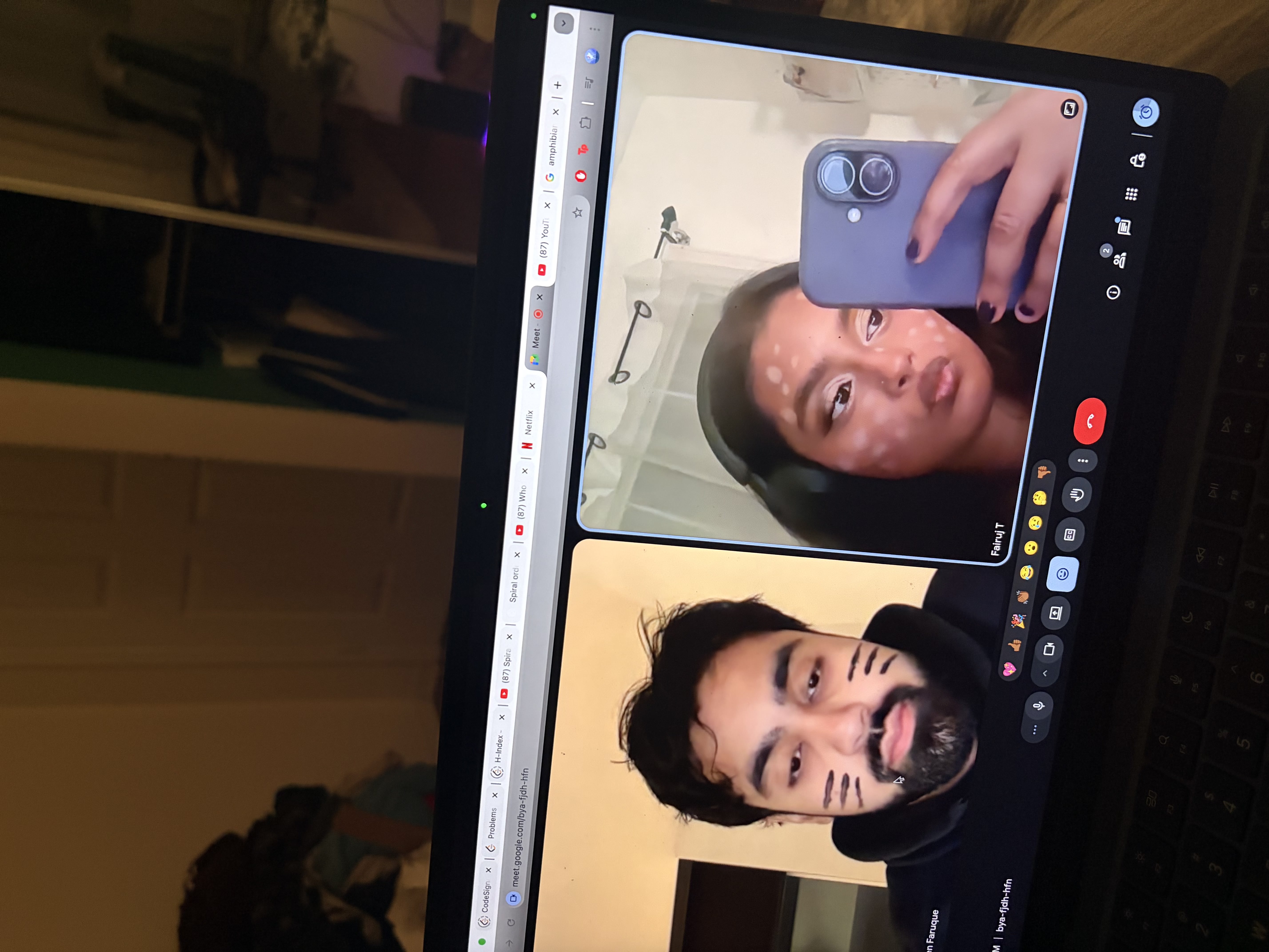 Spooky Halloween Night 👻